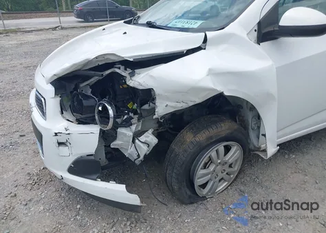 2014 Chevrolet Sonic Lt Auto из США, поврежденный, VIN 1G1JC5SH6E4215922